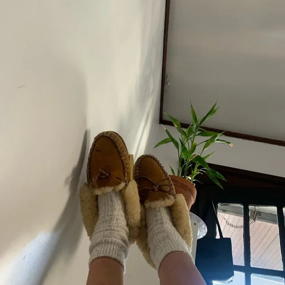 LL Bean Wicked Good Moccasins - Picture 1 of 4